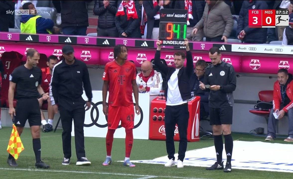 弗罗因德：对阿萨雷德甲首秀感欣慰，让他去世俱杯再考虑是否外租